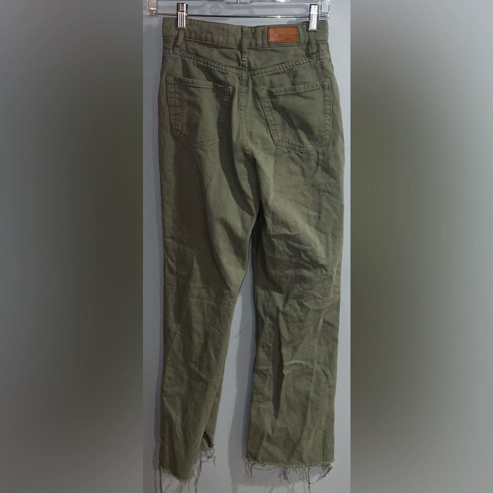 social tourist- Green ultra high rise jeans - Picture 3 of 6